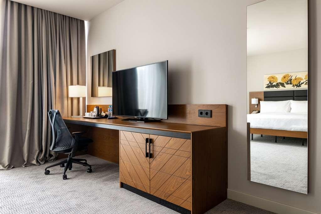 Hilton Garden Inn Tbilisi Chavchavadze الغرفة الصورة