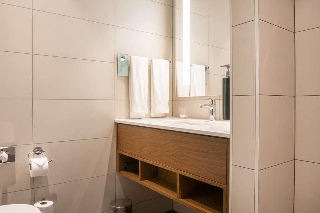 Hilton Garden Inn Tbilisi Chavchavadze الغرفة الصورة
