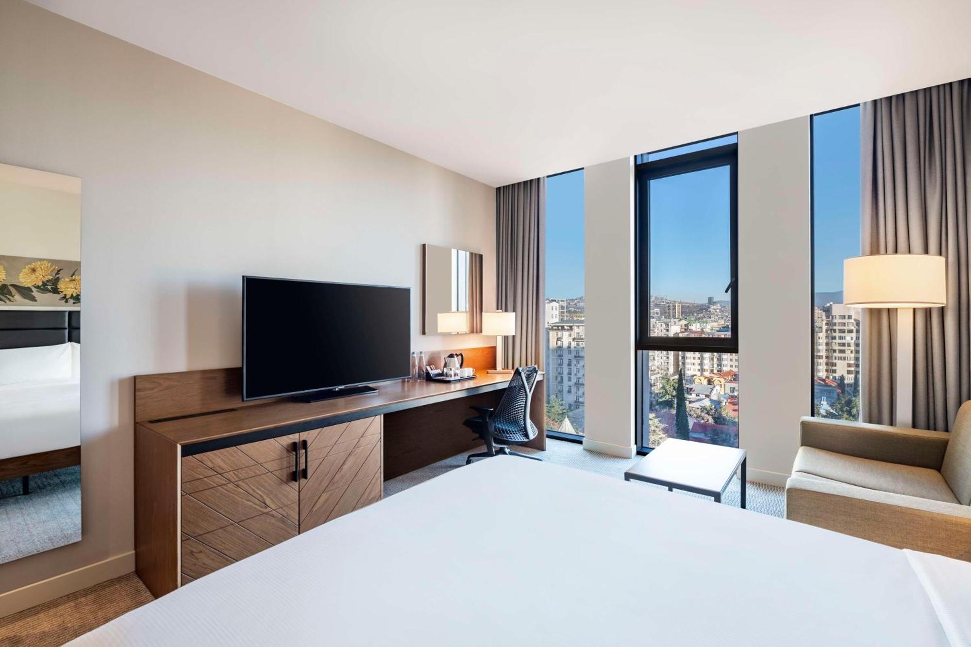 Hilton Garden Inn Tbilisi Chavchavadze المظهر الخارجي الصورة