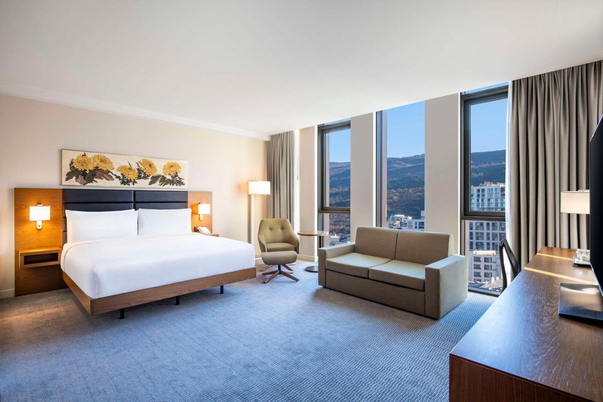 Hilton Garden Inn Tbilisi Chavchavadze المظهر الخارجي الصورة