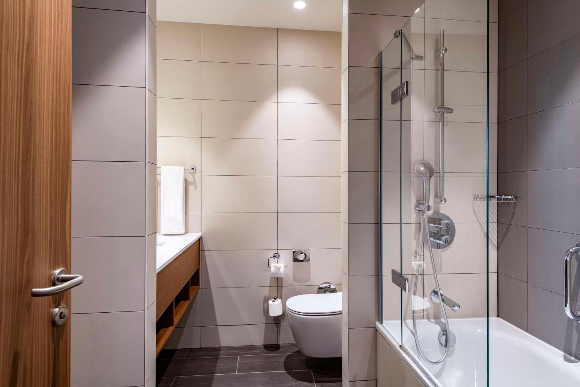 Hilton Garden Inn Tbilisi Chavchavadze المظهر الخارجي الصورة