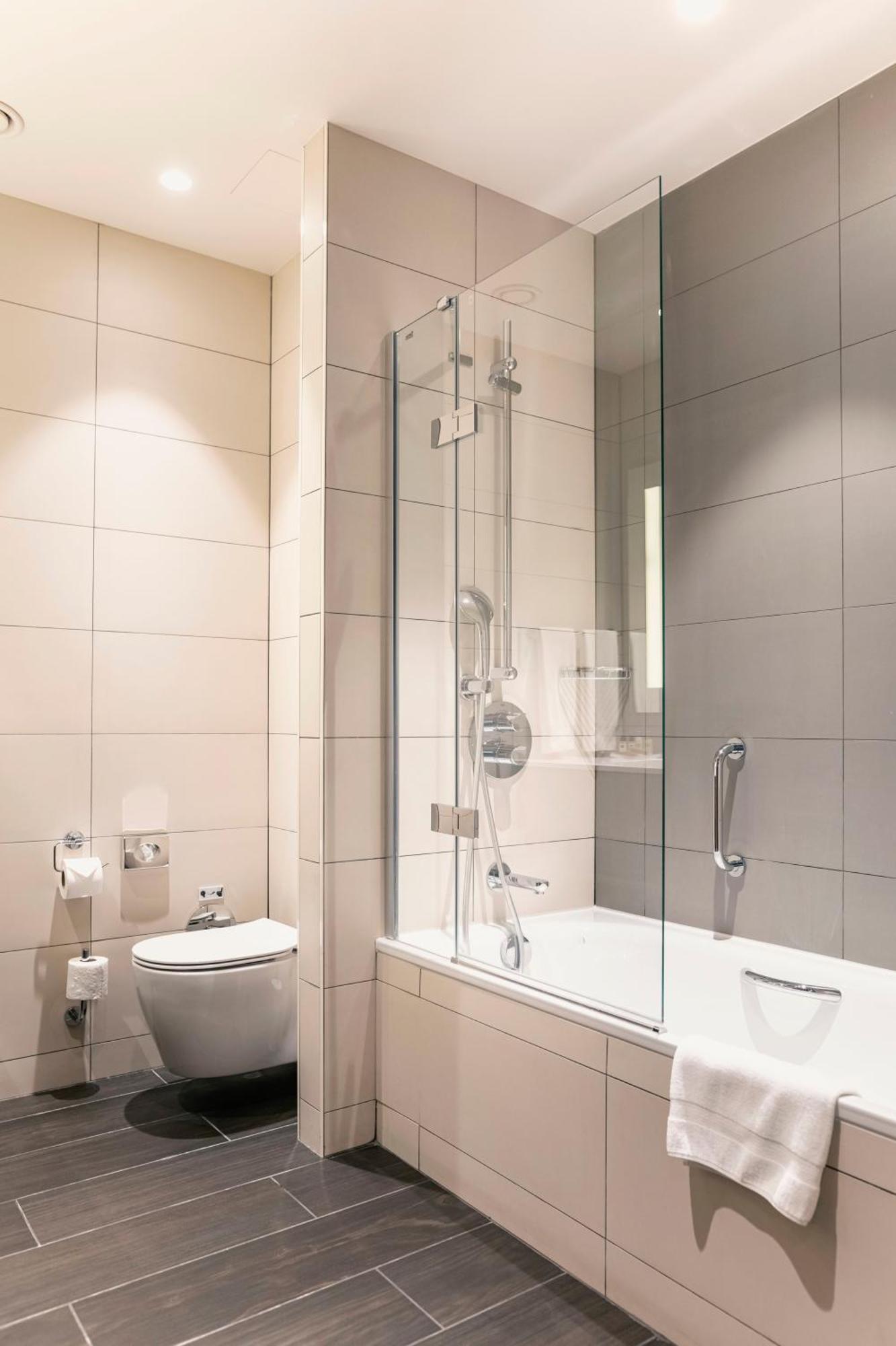 Hilton Garden Inn Tbilisi Chavchavadze المظهر الخارجي الصورة