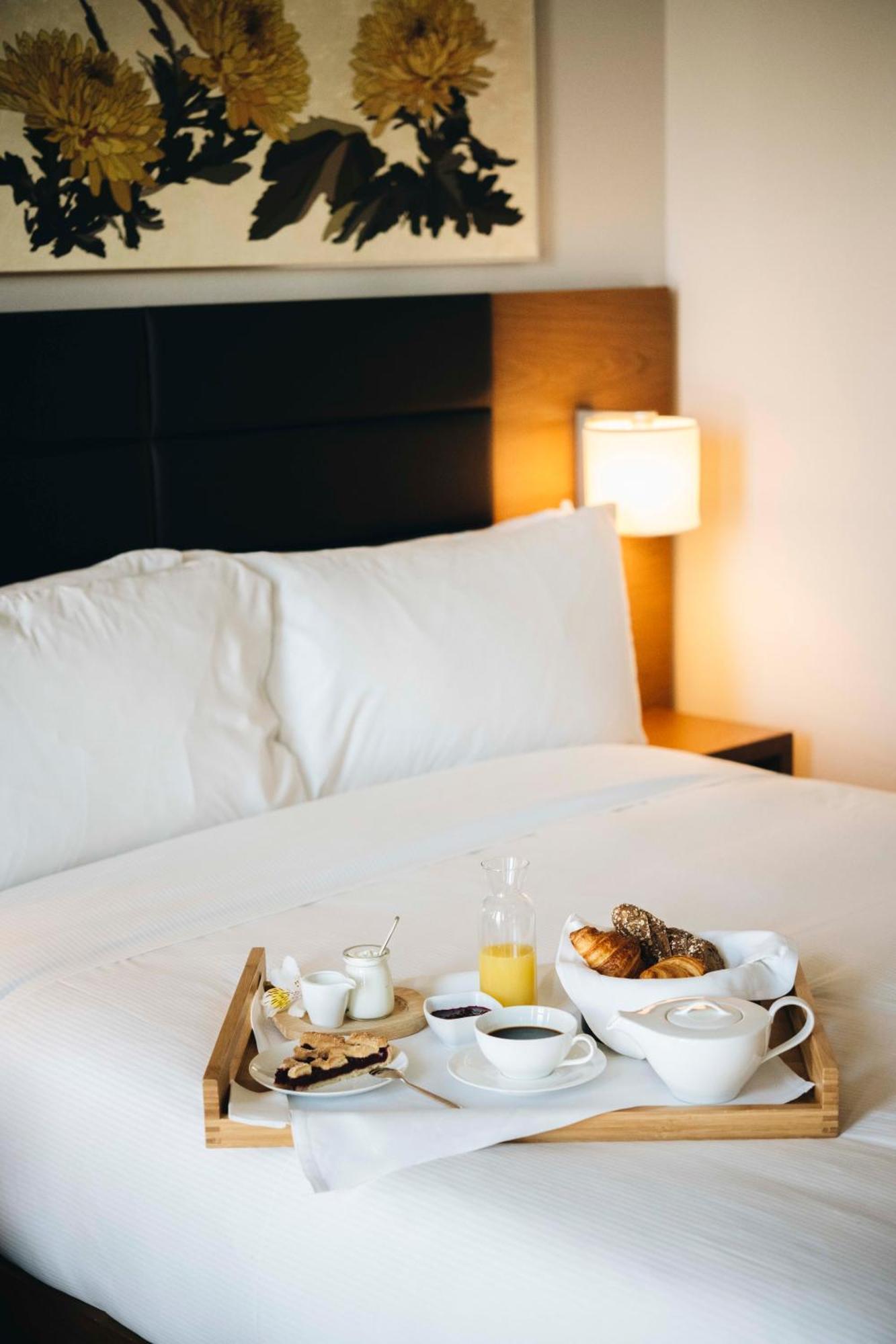 Hilton Garden Inn Tbilisi Chavchavadze المظهر الخارجي الصورة