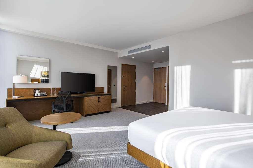Hilton Garden Inn Tbilisi Chavchavadze الغرفة الصورة